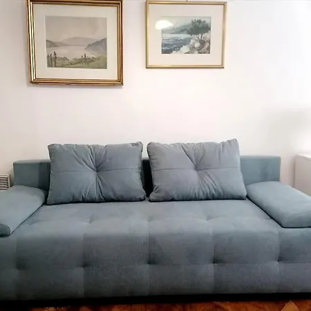 Spacious Mauro & Pia In Center Of Apartment