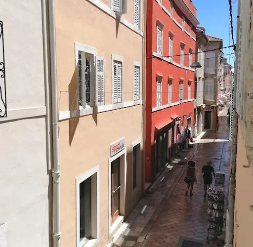 Lägenhet Spacious Mauro & Pia In Center Of Zadar