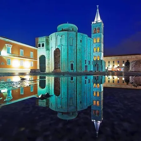 Spacious Mauro & Pia In Center Of Zadar