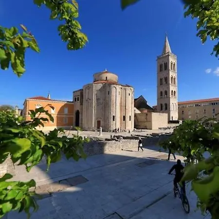 Spacious Mauro & Pia In Center Of Appartement