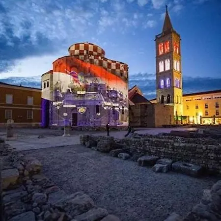 Spacious Mauro & Pia In Center Of * Zadar