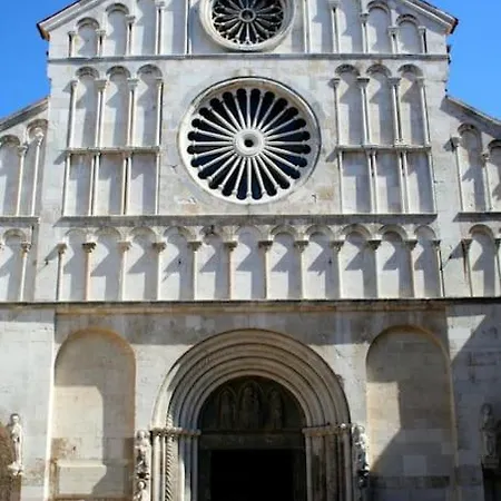 Spacious Mauro & Pia In Center Of Appartement