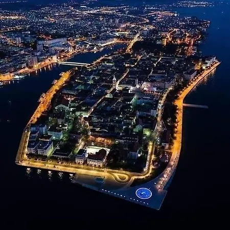 Spacious Mauro & Pia In Center Of * Zadar